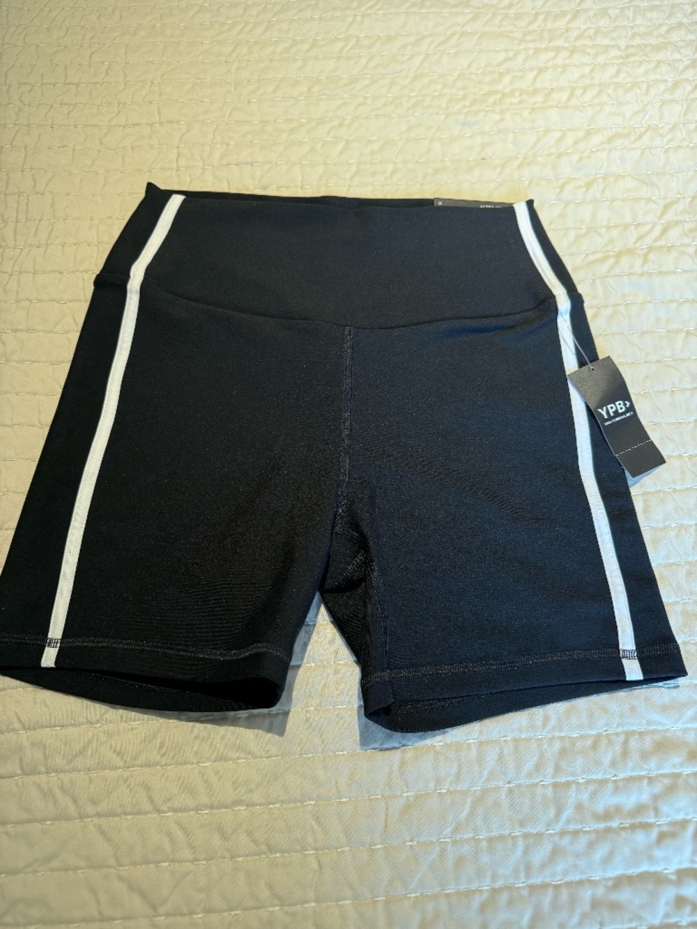 Abercrombie & Fitch | YPB Biker Shorts in black| Size M | NWT